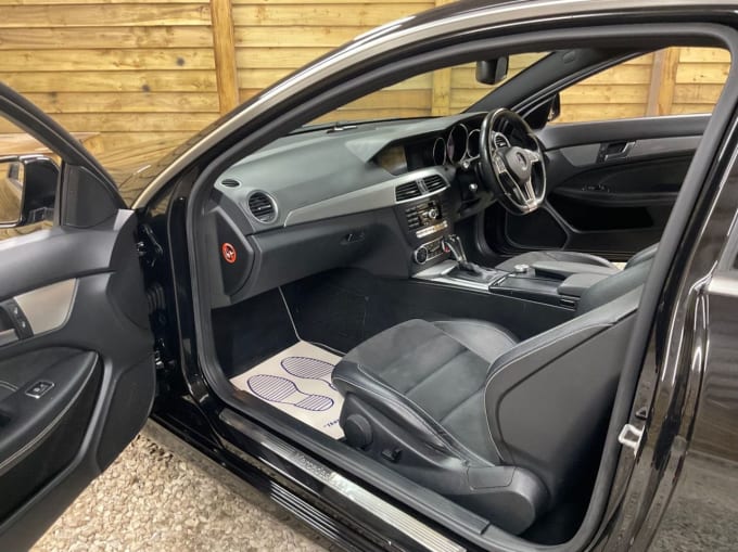 2025 Mercedes-benz C-class