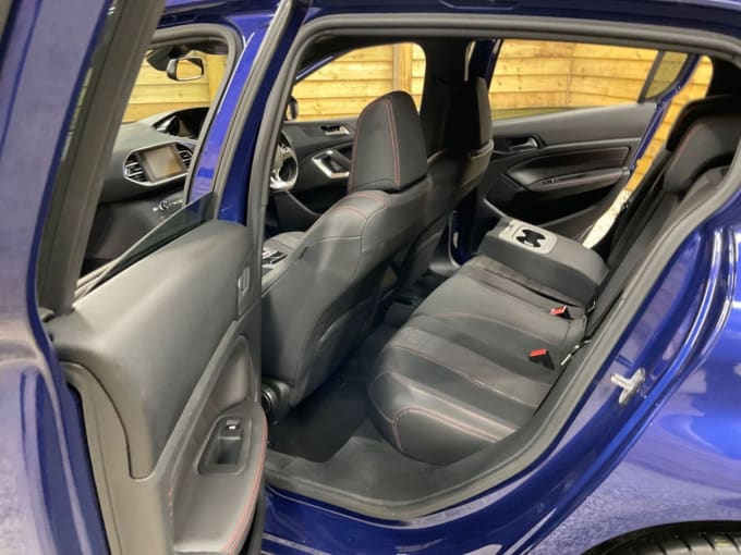 2025 Peugeot 308