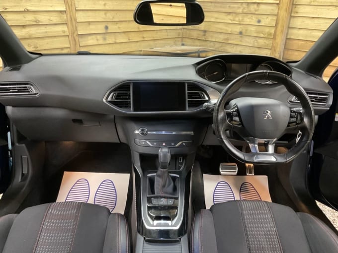 2025 Peugeot 308