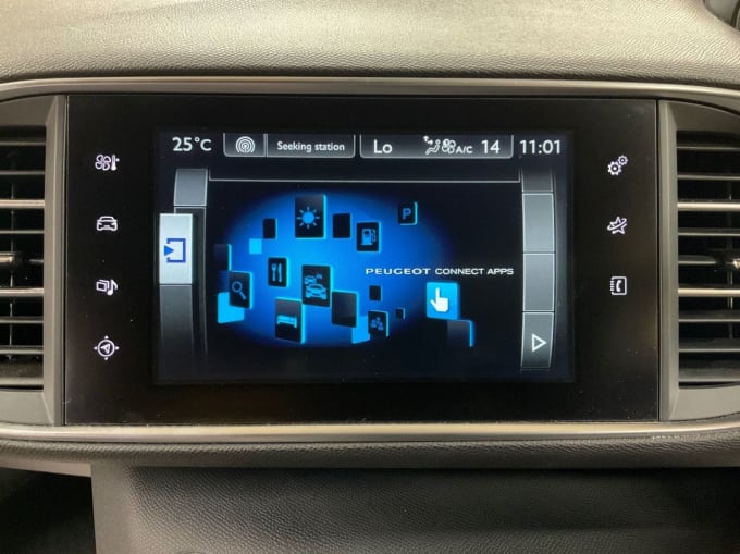 2025 Peugeot 308