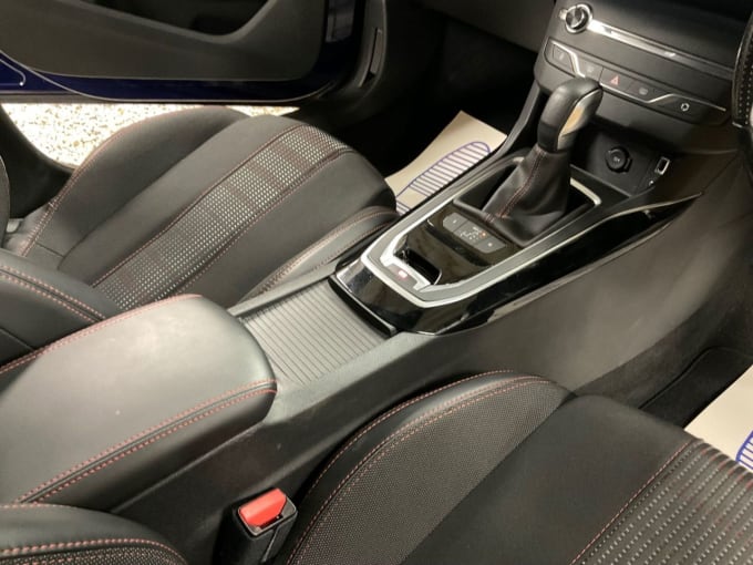 2025 Peugeot 308