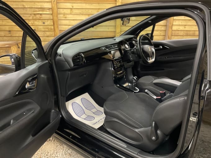 2025 Ds Automobiles Ds 3