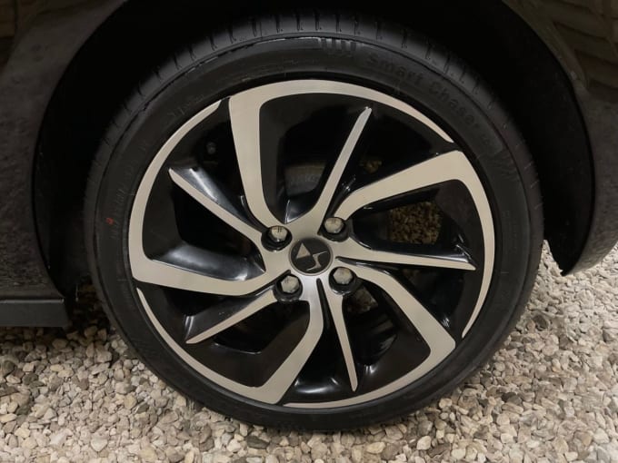 2025 Ds Automobiles Ds 3