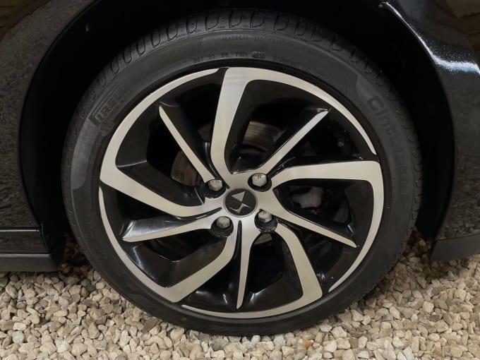 2025 Ds Automobiles Ds 3