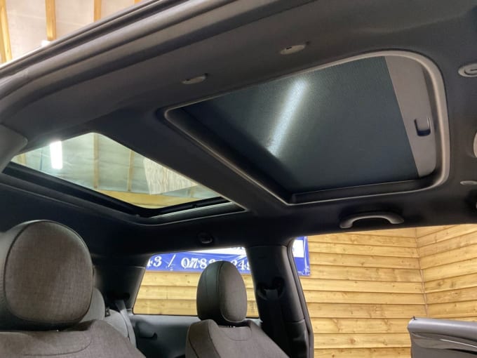 2025 Mini Hatch