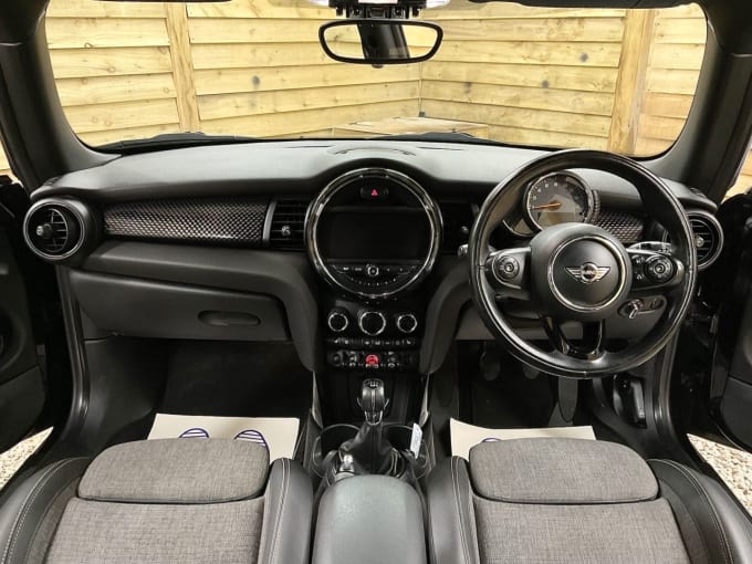 2025 Mini Hatch