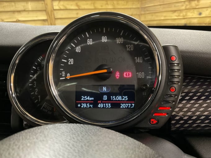 2025 Mini Hatch
