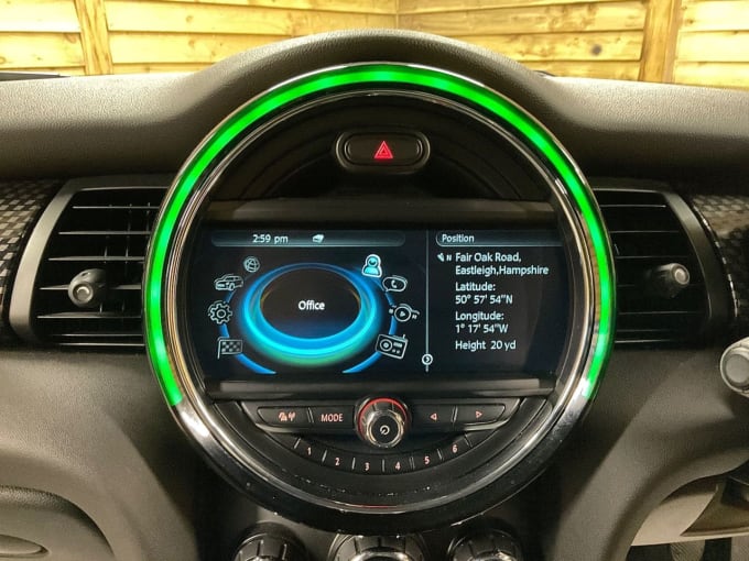 2025 Mini Hatch