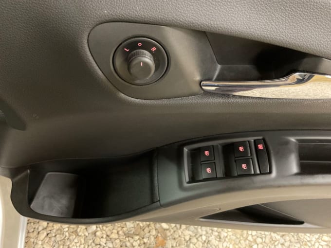 2025 Vauxhall Meriva