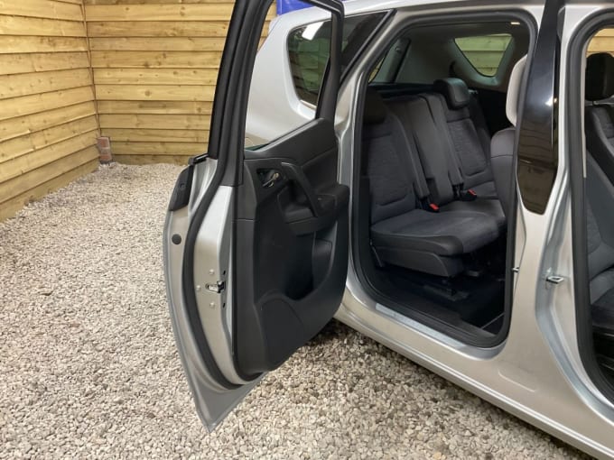 2025 Vauxhall Meriva