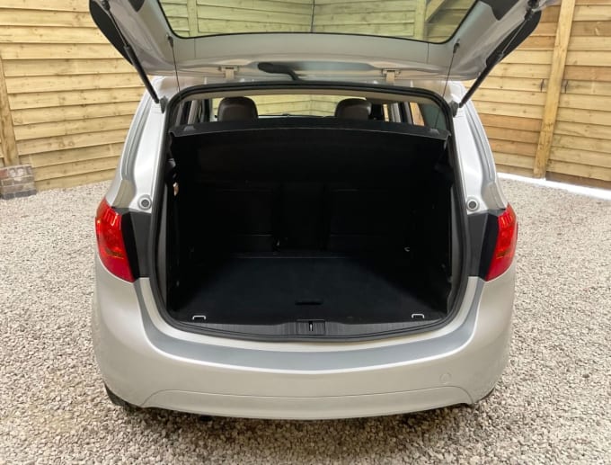 2025 Vauxhall Meriva