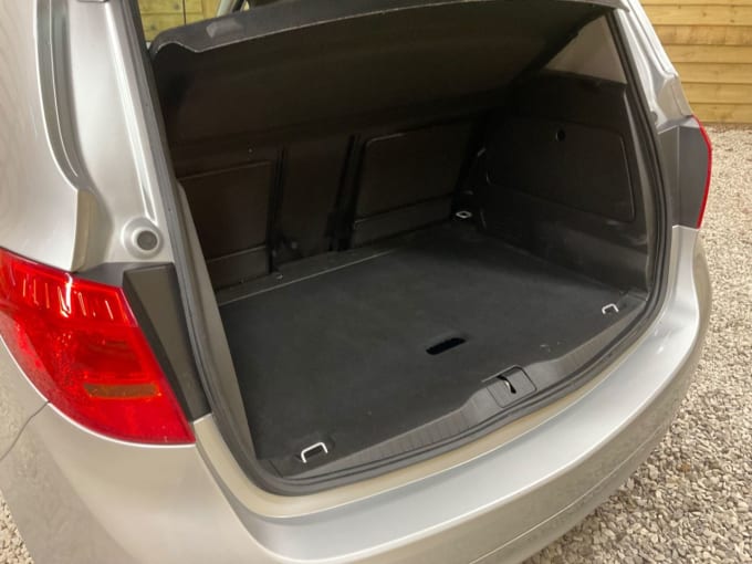 2025 Vauxhall Meriva