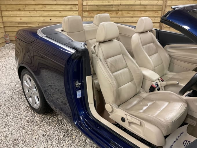 2025 Volkswagen Eos