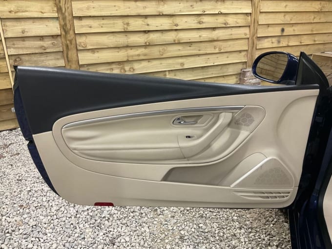 2025 Volkswagen Eos