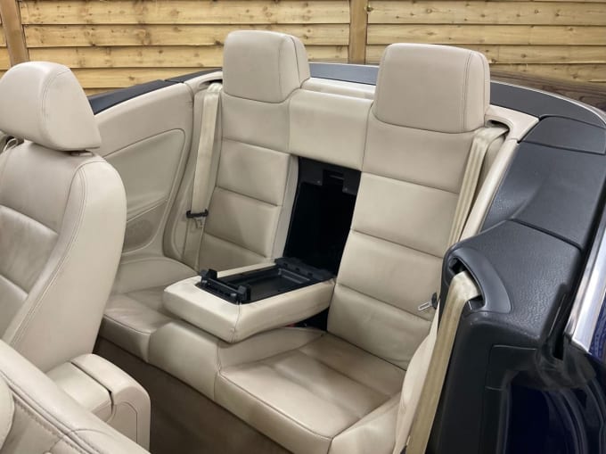 2025 Volkswagen Eos