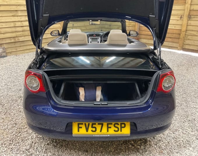 2025 Volkswagen Eos