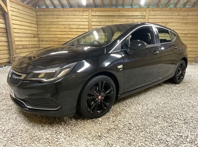 2025 Vauxhall Astra