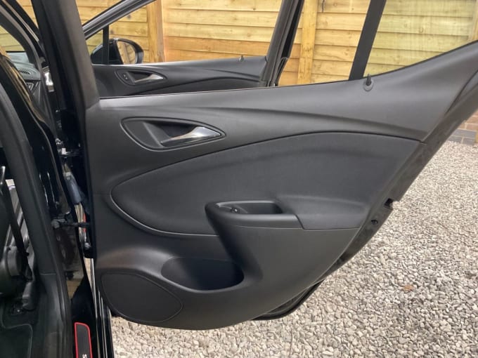 2025 Vauxhall Astra