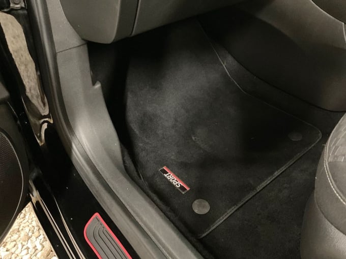 2025 Vauxhall Astra