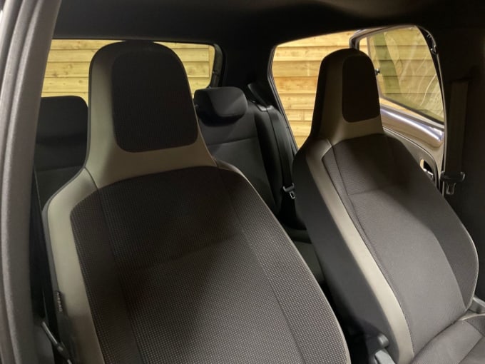 2025 Volkswagen Up!