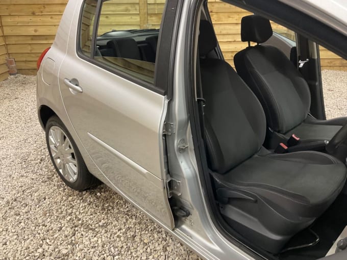2025 Renault Clio