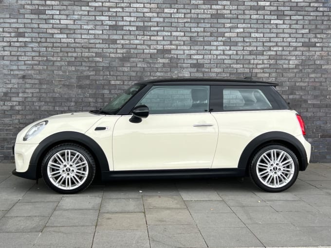 2024 Mini Hatch Cooper