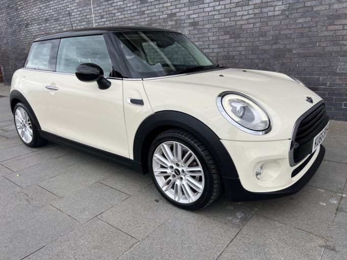 2024 Mini Hatch Cooper