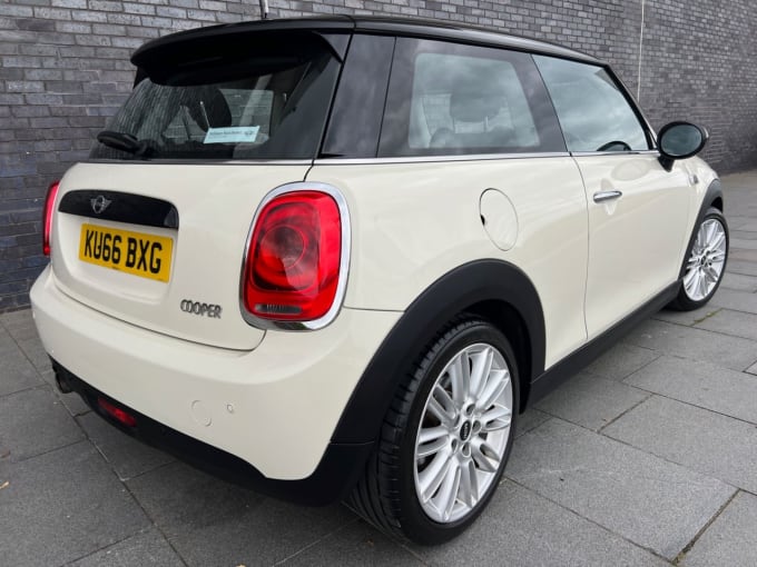 2024 Mini Hatch Cooper