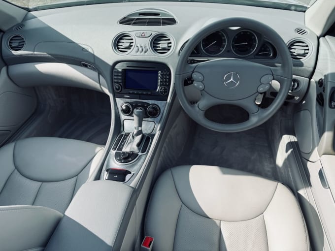 2025 Mercedes-benz Sl