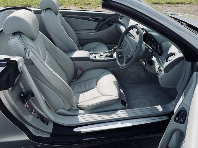 2025 Mercedes-benz Sl