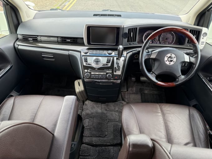 2025 Nissan Elgrand