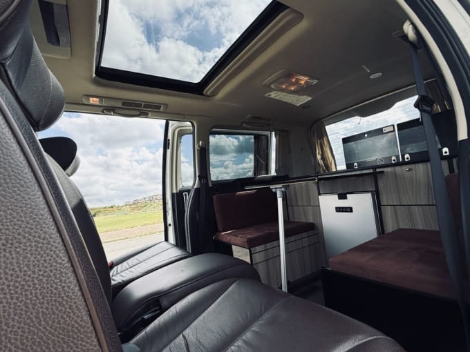 2025 Nissan Elgrand
