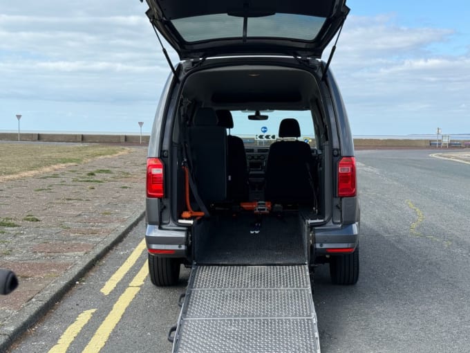 2025 Volkswagen Caddy Maxi Life C20 Diesel Estate