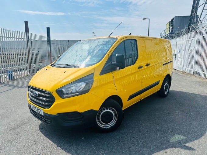 2024 Ford Transit Custom