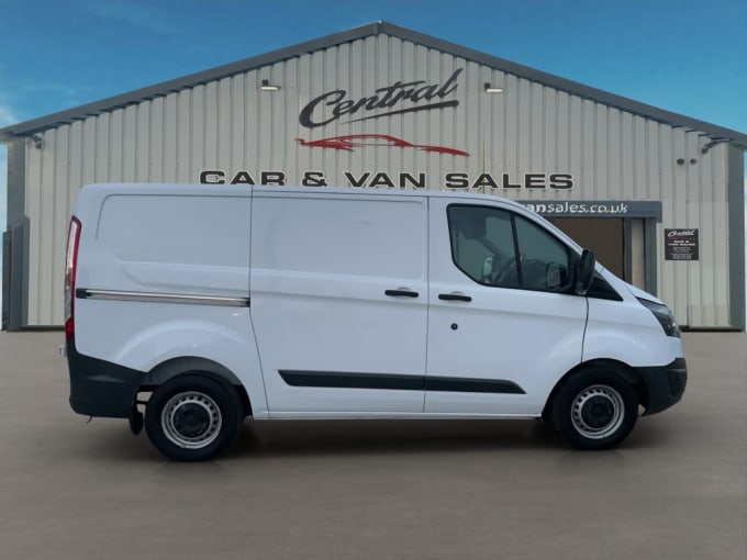 2025 Ford Transit Custom