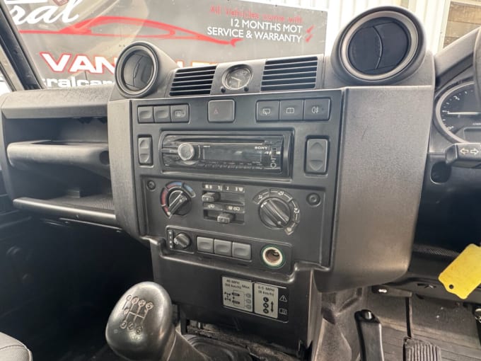 2010 Land Rover Defender 90