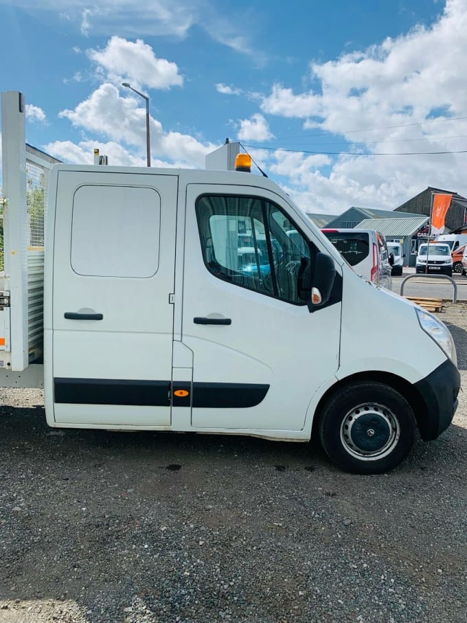 2025 Vauxhall Movano