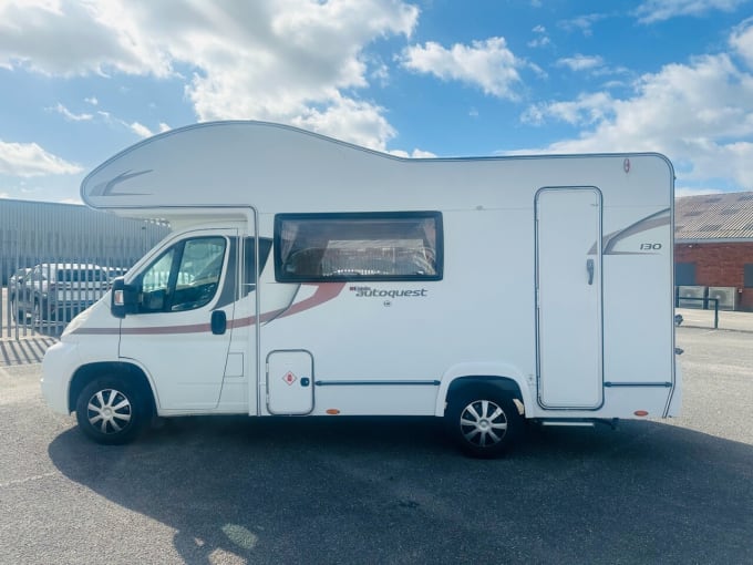 2024 Peugeot Elddis Autoquest