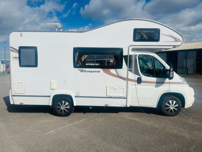 2024 Peugeot Elddis Autoquest