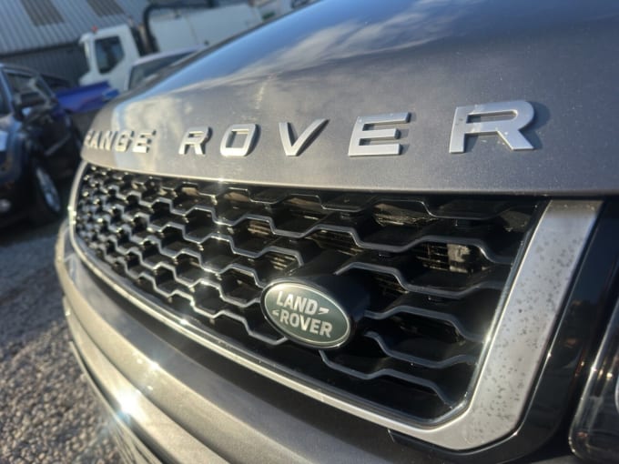 2025 Land Rover Range Rover Evoque