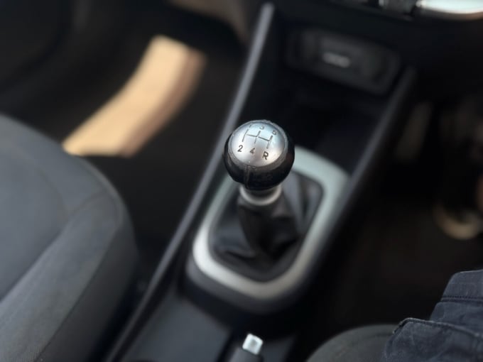 2025 Kia Rio