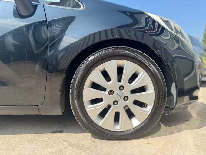 2025 Kia Rio