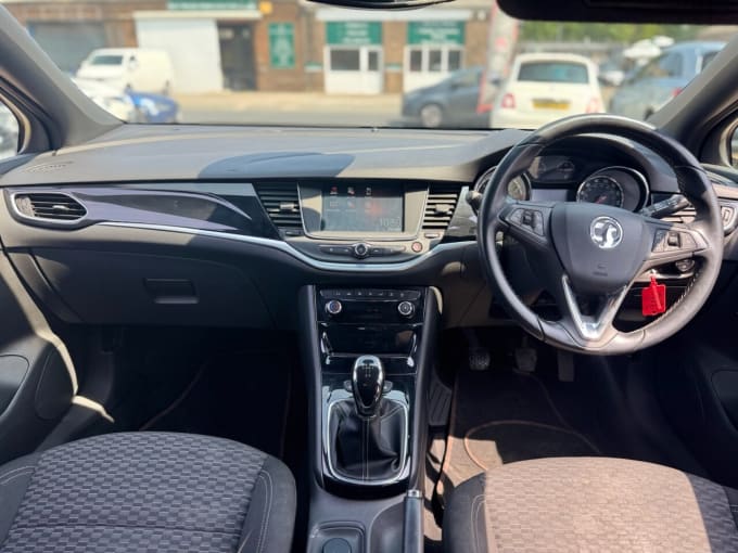 2025 Vauxhall Astra