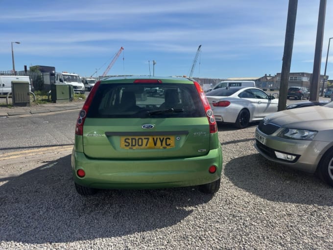 2025 Ford Fiesta