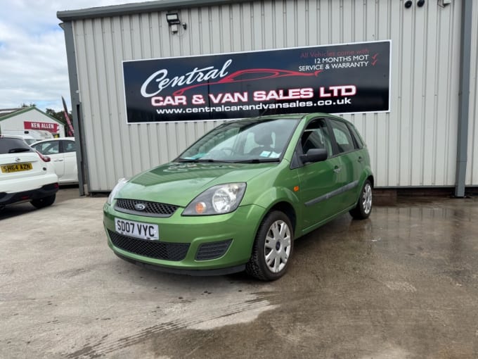 2025 Ford Fiesta