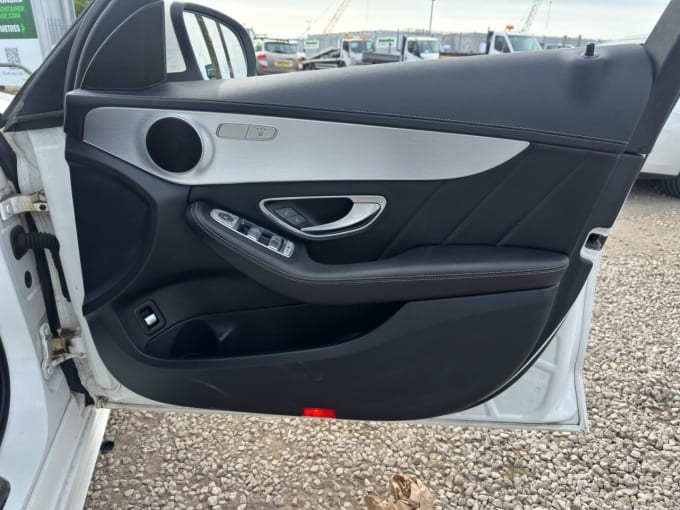 2025 Mercedes-benz C-class