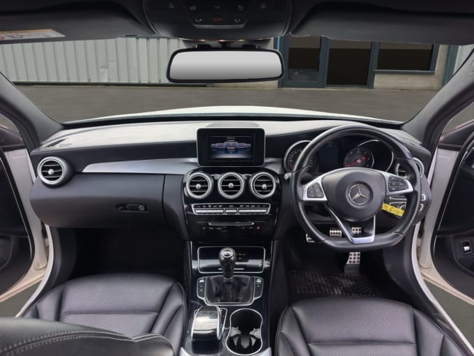 2025 Mercedes-benz C-class