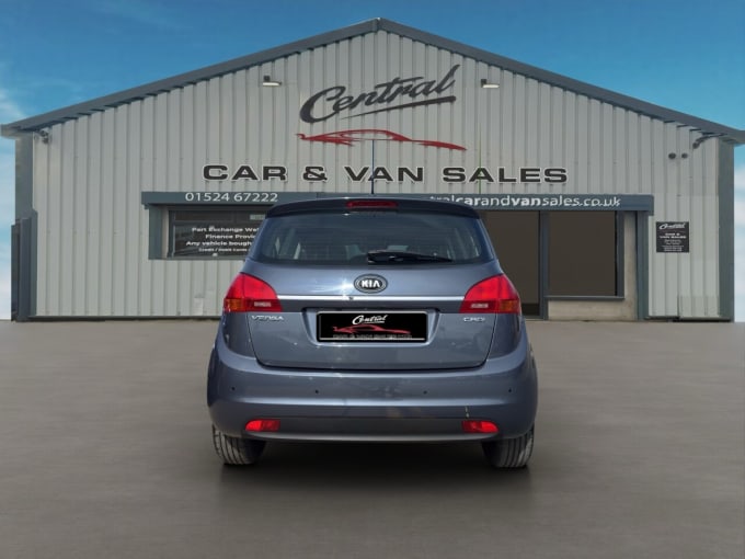 2025 Kia Venga