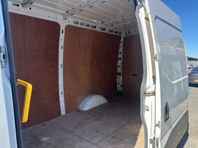 2025 Iveco Daily