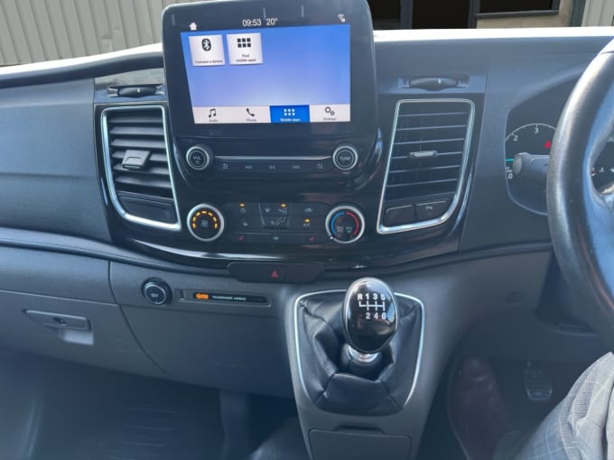 2025 Ford Transit Custom